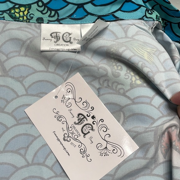 Funny guy Hawaiian Botton Down Shirt - Sharks print - size X-Large New with tag - Picture 6 of 10